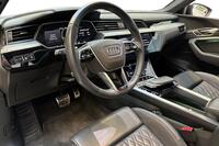 Audi Q8 e-tron vaihtoauto