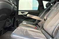 Audi Q7 vaihtoauto