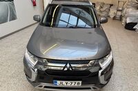 Mitsubishi Outlander PHEV vaihtoauto