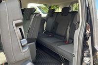 Volkswagen Caravelle vaihtoauto
