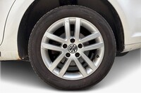 Volkswagen Touran vaihtoauto