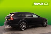 Volvo V90 Cross Country vaihtoauto