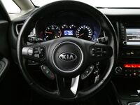 Kia Carens vaihtoauto