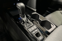 Toyota Camry vaihtoauto