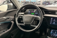 Audi Q8 e-tron vaihtoauto
