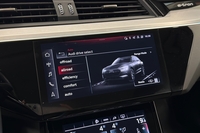 Audi Q8 e-tron vaihtoauto