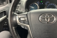 Toyota Land Cruiser vaihtoauto