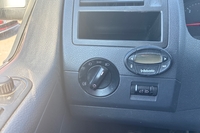 Volkswagen Caravelle vaihtoauto