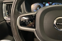 Volvo V60 Cross Country vaihtoauto