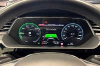 Audi Q8 e-tron vaihtoauto