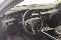 Audi Q8 e-tron vaihtoauto