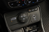 Jeep Compass vaihtoauto