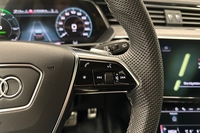 Audi SQ8 e-tron vaihtoauto