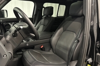 Land Rover Defender vaihtoauto
