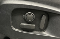 Land Rover Defender vaihtoauto