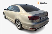 Volkswagen Jetta vaihtoauto