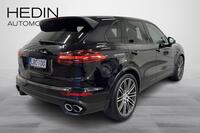 Porsche Cayenne vaihtoauto