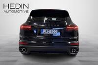 Porsche Cayenne vaihtoauto