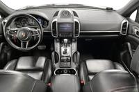 Porsche Cayenne vaihtoauto
