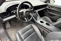 Porsche Taycan vaihtoauto