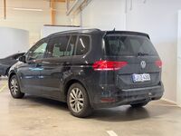 Volkswagen Touran vaihtoauto