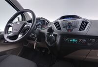 Ford Tourneo Custom vaihtoauto