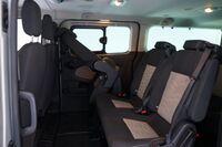 Ford Tourneo Custom vaihtoauto