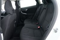 Volvo V40 Cross Country vaihtoauto