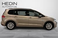 Volkswagen Touran vaihtoauto