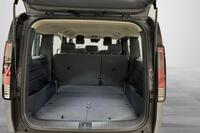 Kia PV5 vaihtoauto