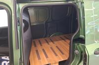 Ford Transit Courier vaihtoauto