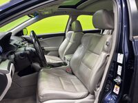 Honda Accord vaihtoauto