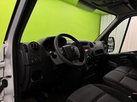 Nissan NV400 vaihtoauto