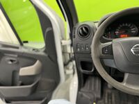 Nissan NV400 vaihtoauto