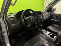 Mitsubishi Pajero vaihtoauto