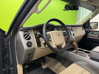 Ford Expedition vaihtoauto