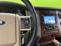 Ford Expedition vaihtoauto