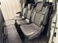 Ford Tourneo Custom vaihtoauto