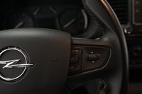 Opel Vivaro vaihtoauto