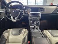 Volvo V60 Cross Country vaihtoauto