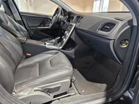 Volvo V60 Cross Country vaihtoauto