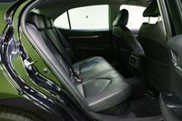 Toyota Camry vaihtoauto