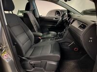 Volkswagen Golf Sportsvan vaihtoauto