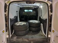 Ford Transit Connect vaihtoauto