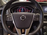 Volvo V40 Cross Country vaihtoauto