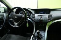 Honda Accord vaihtoauto