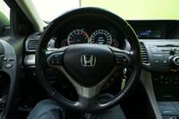 Honda Accord vaihtoauto