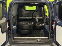 Ford Transit Courier vaihtoauto