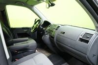 Volkswagen Caravelle vaihtoauto