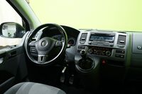 Volkswagen Caravelle vaihtoauto